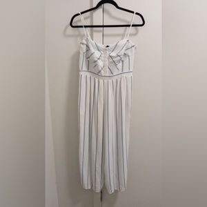 White & blue Halter stripped cropped  leg jumper w/ adjustable straps